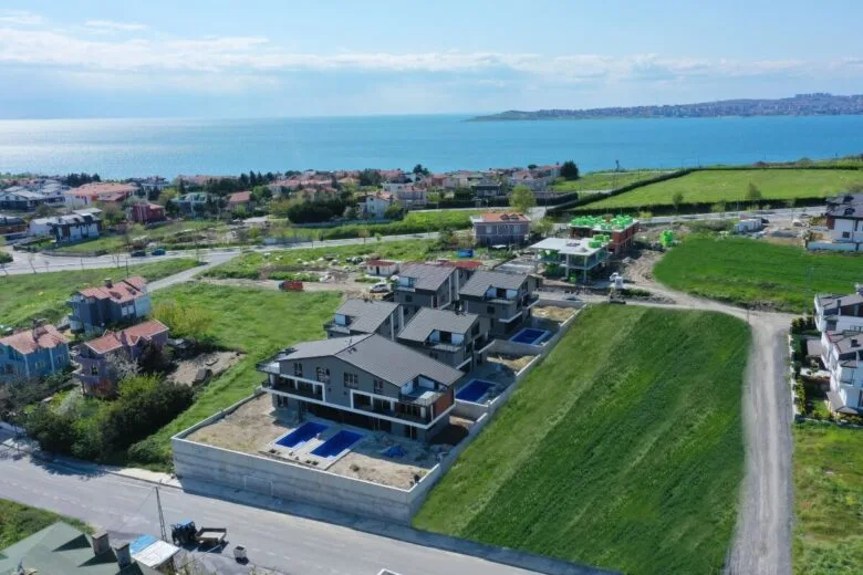 Mavera 4 Villas